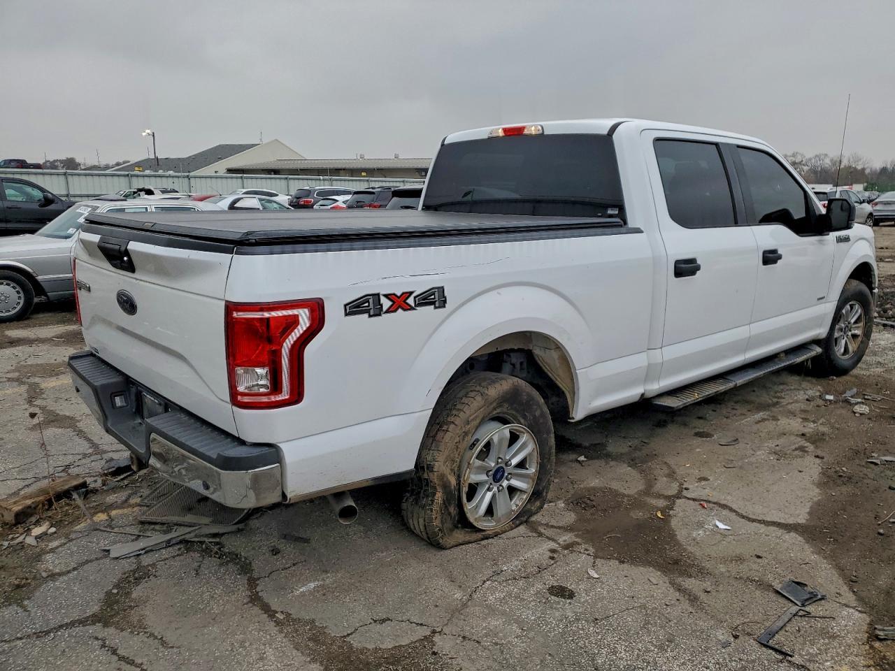 2017 Ford F150 Supercrew - Фото 3