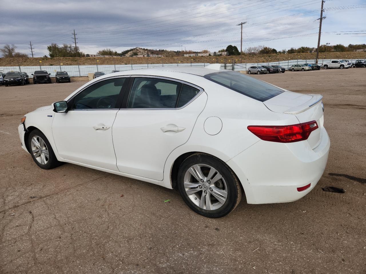 2013 Acura Ilx Hybrid - Фото 2