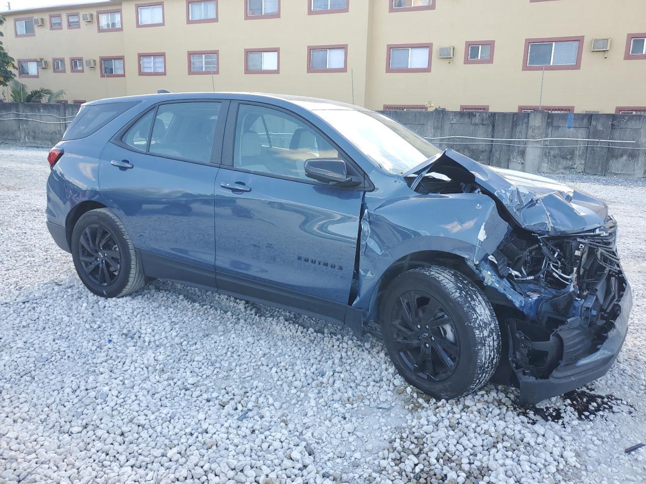 2024 Chevrolet Equinox Ls - Image 4