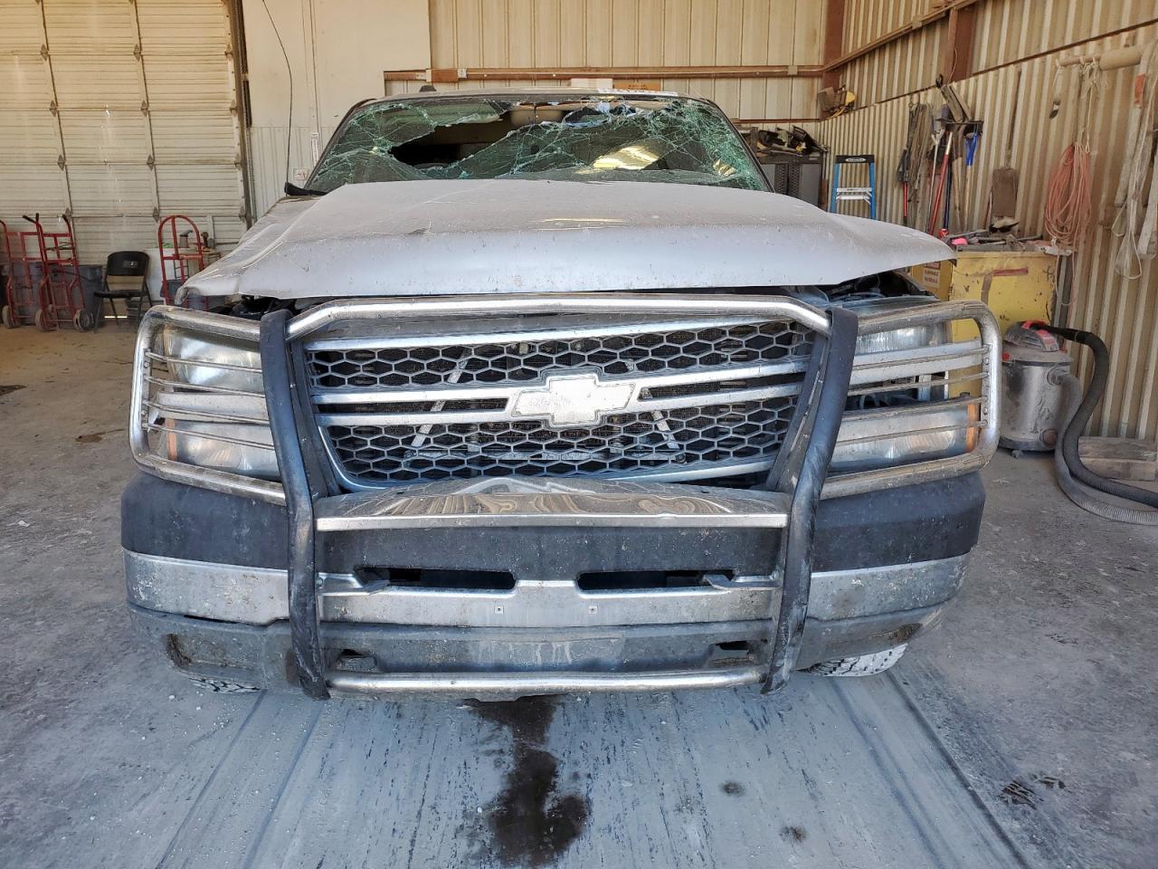 2005 Chevrolet Silverado C2500 Heavy Duty - Фото 5