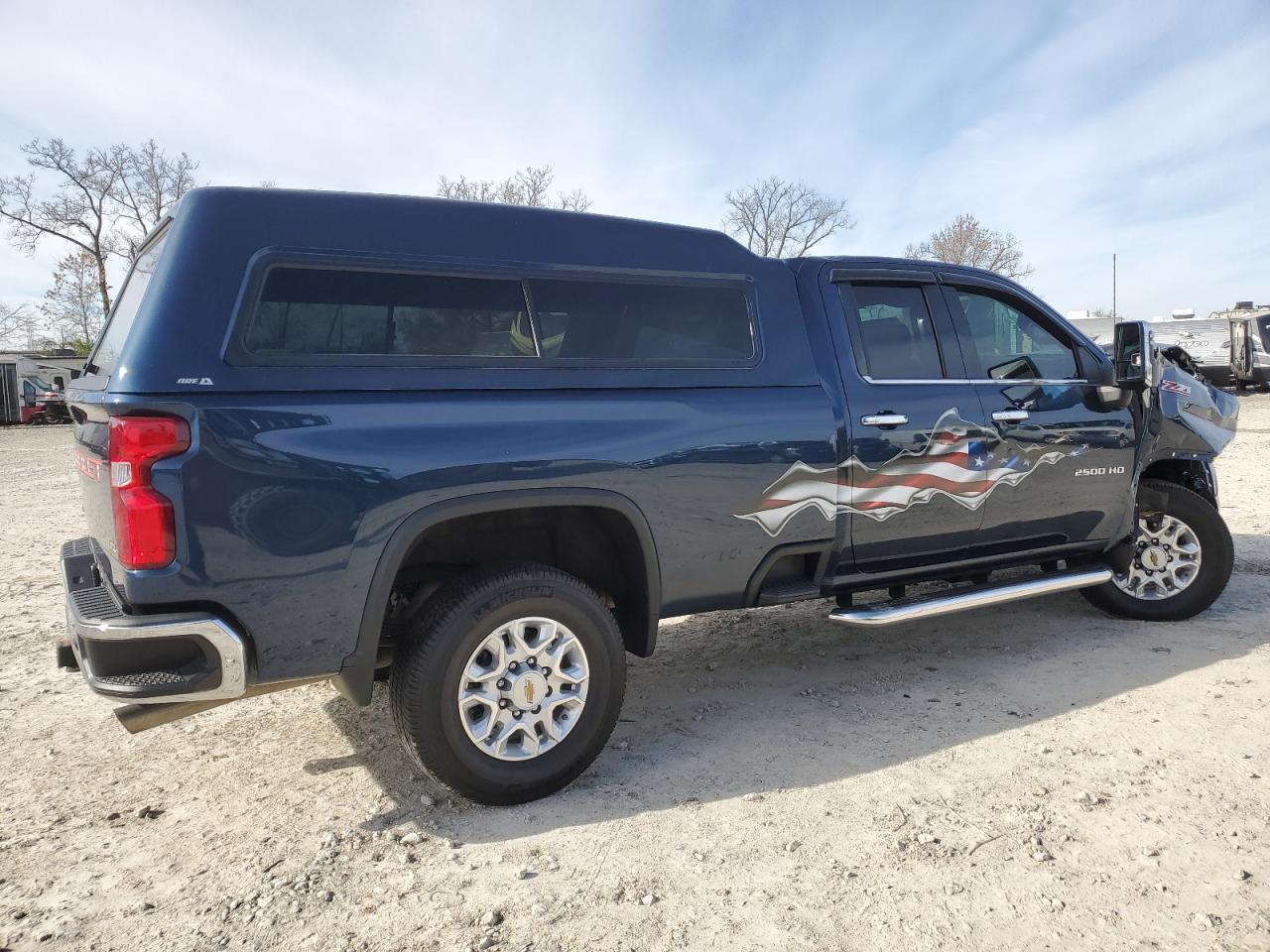 2022 Chevrolet Silverado K2500 Heavy Duty Ltz - Image 3