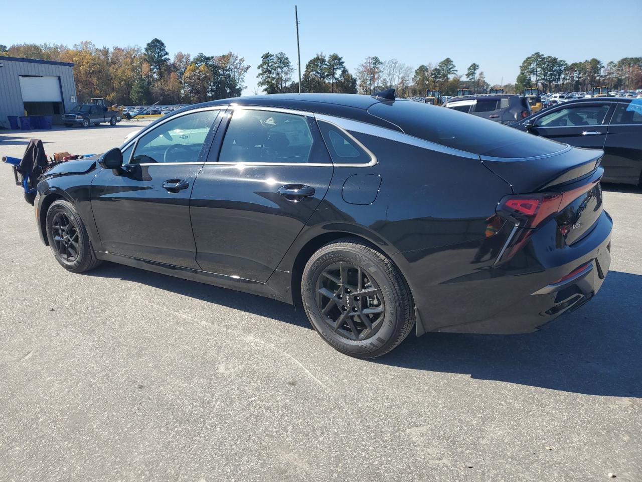 2025 Kia K5 - Фото 2