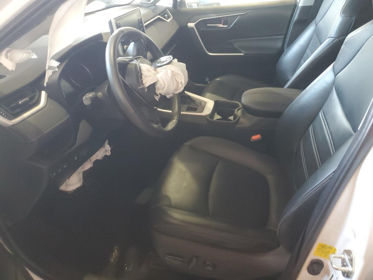 2020 Toyota Rav4 Xle Premium - Фото 7
