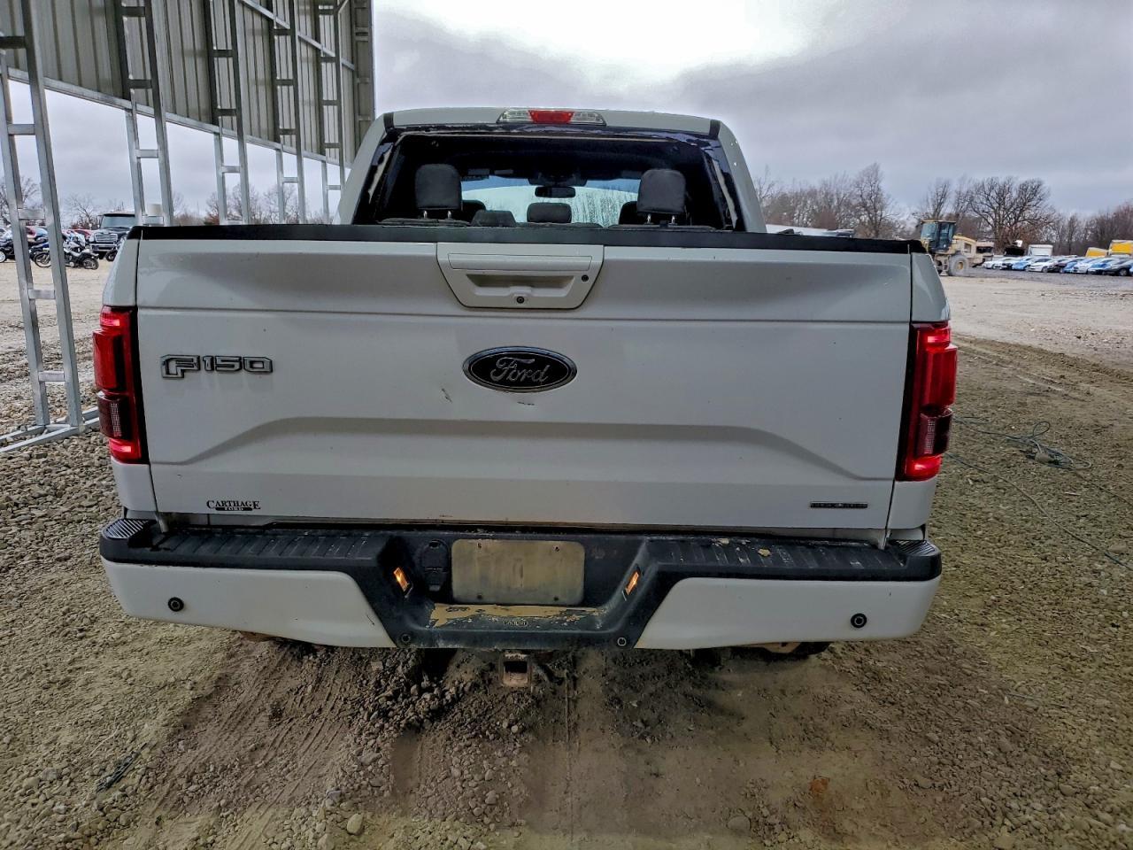 2015 Ford F150 Supercrew - Image 6