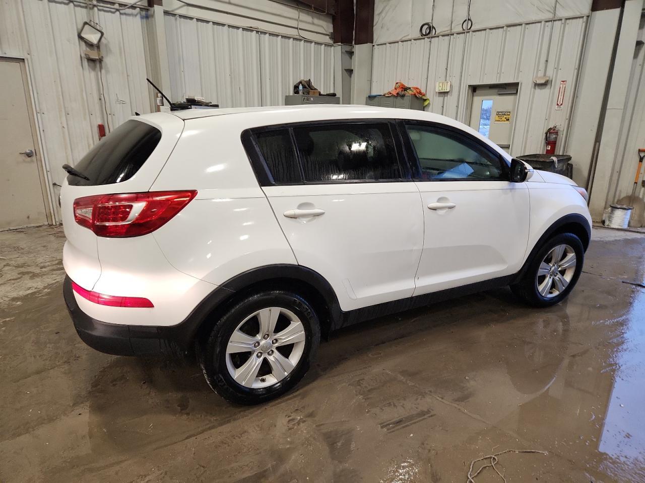 2013 Kia Sportage Base - Фото 3