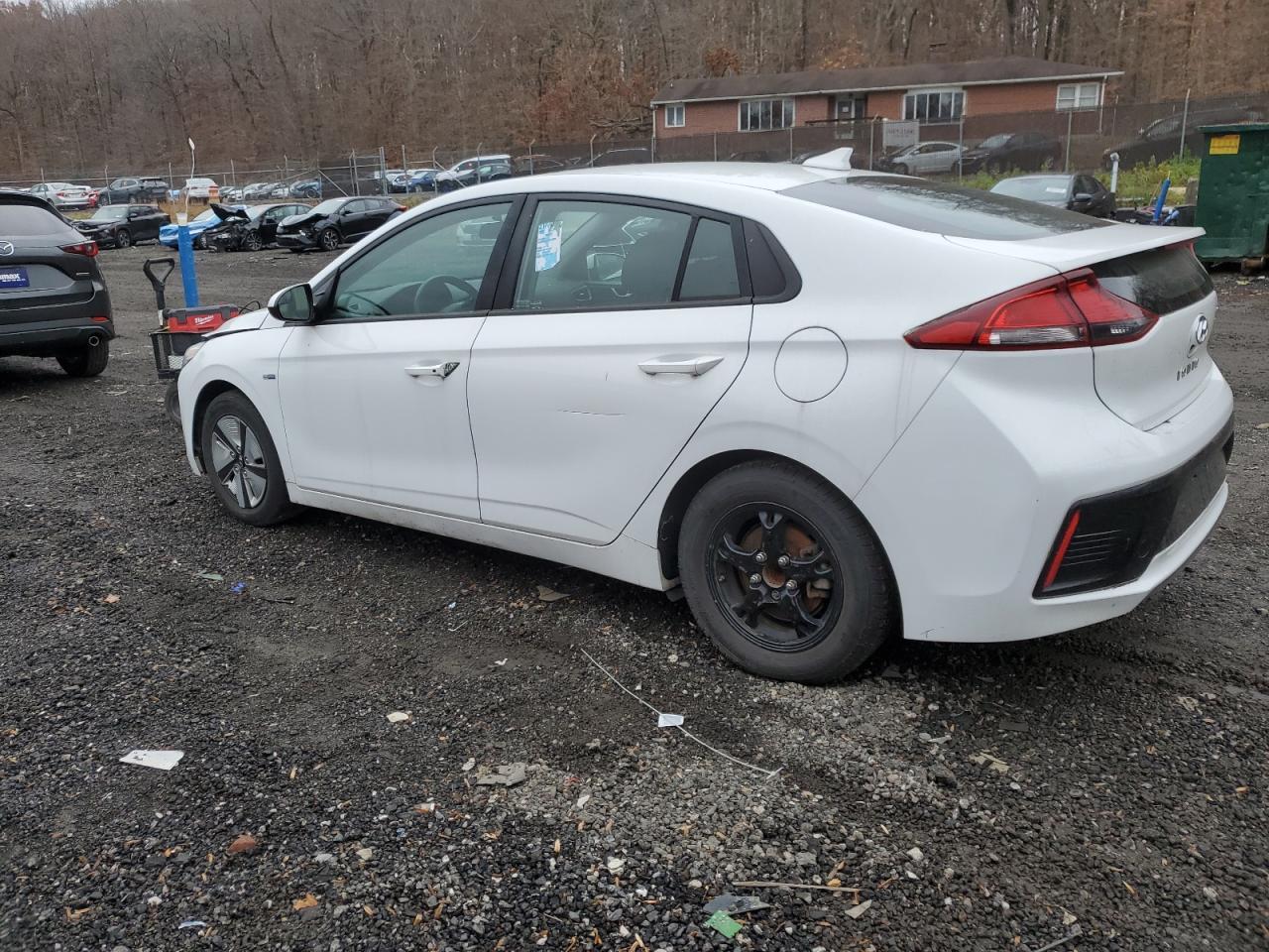 2019 Hyundai Ioniq Blue - Image 2