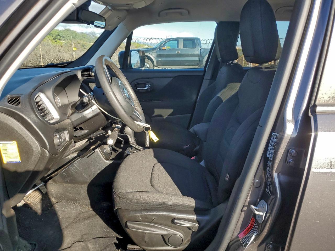 2019 Jeep Renegade Latitude - Фото 7