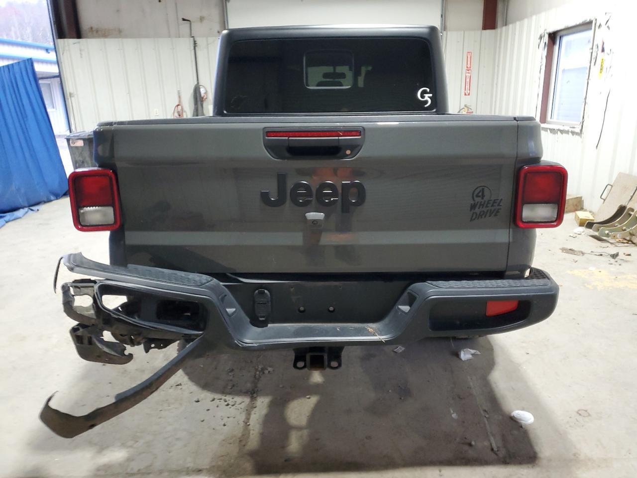 2023 Jeep Gladiator Sport - Image 6