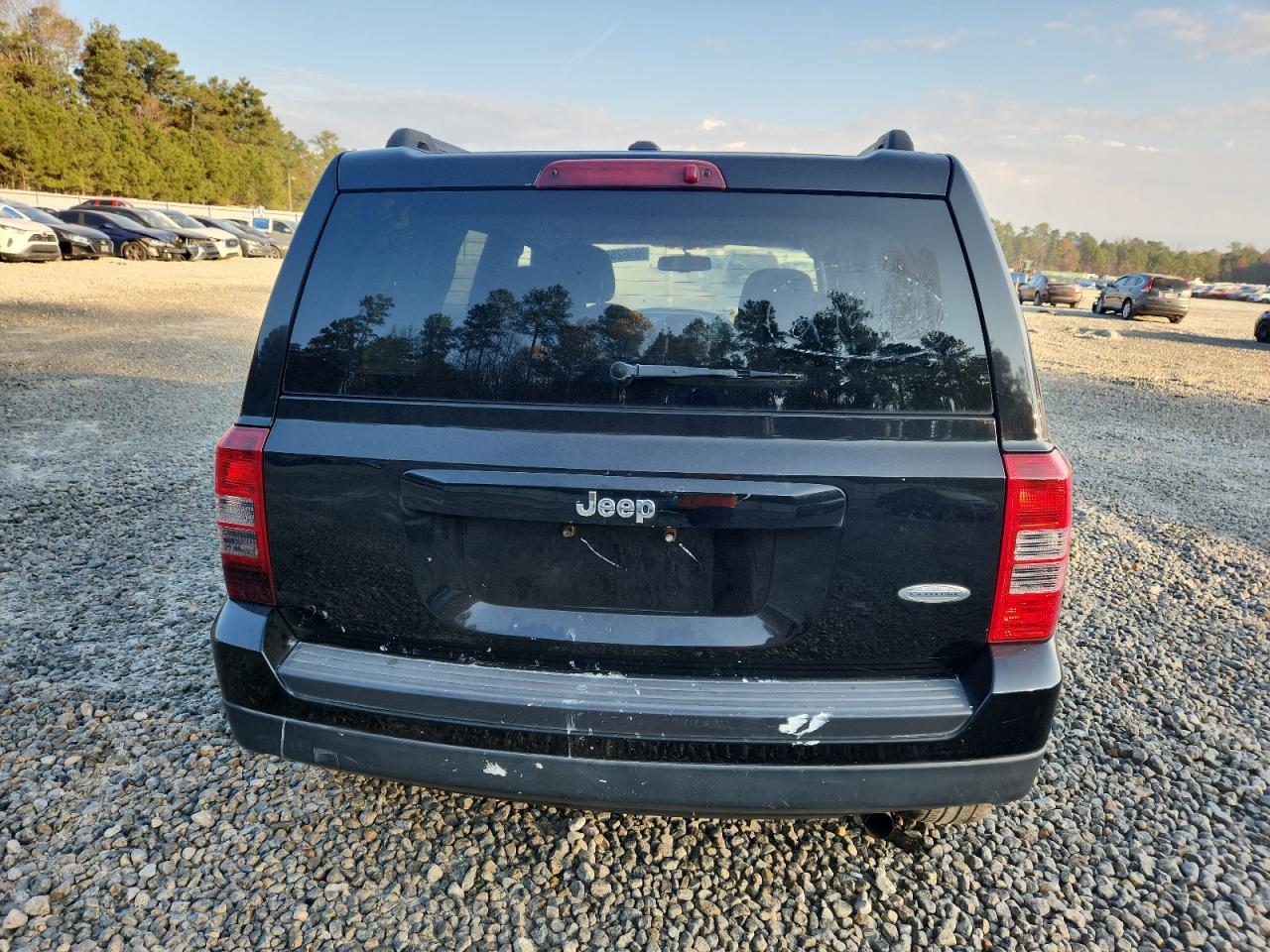 2014 Jeep Patriot Latitude - Фото 6