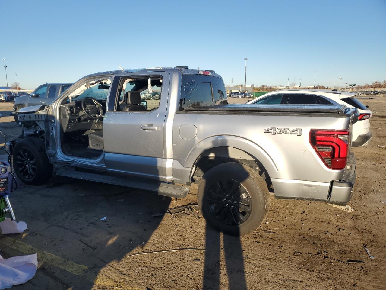 2025 Ford F150 Lariat - Фото 2