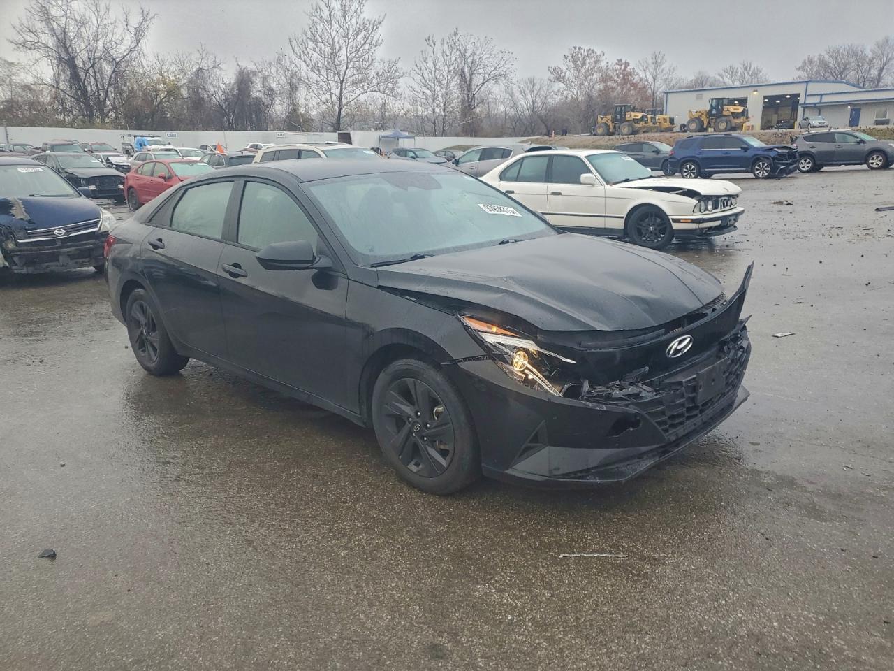2023 Hyundai Elantra Blue - Image 4