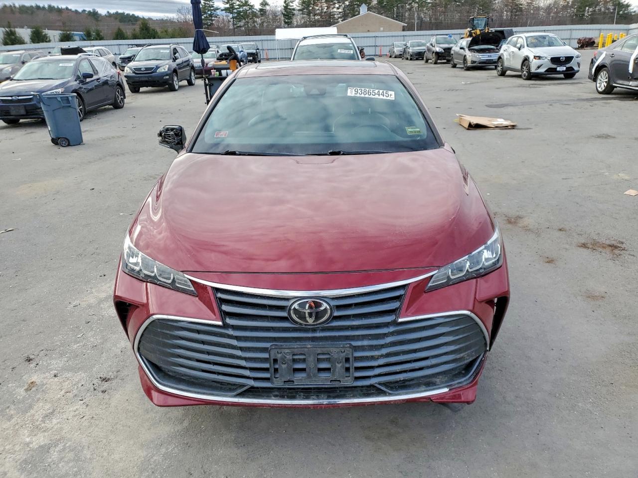 2019 Toyota Avalon Xle - Image 5
