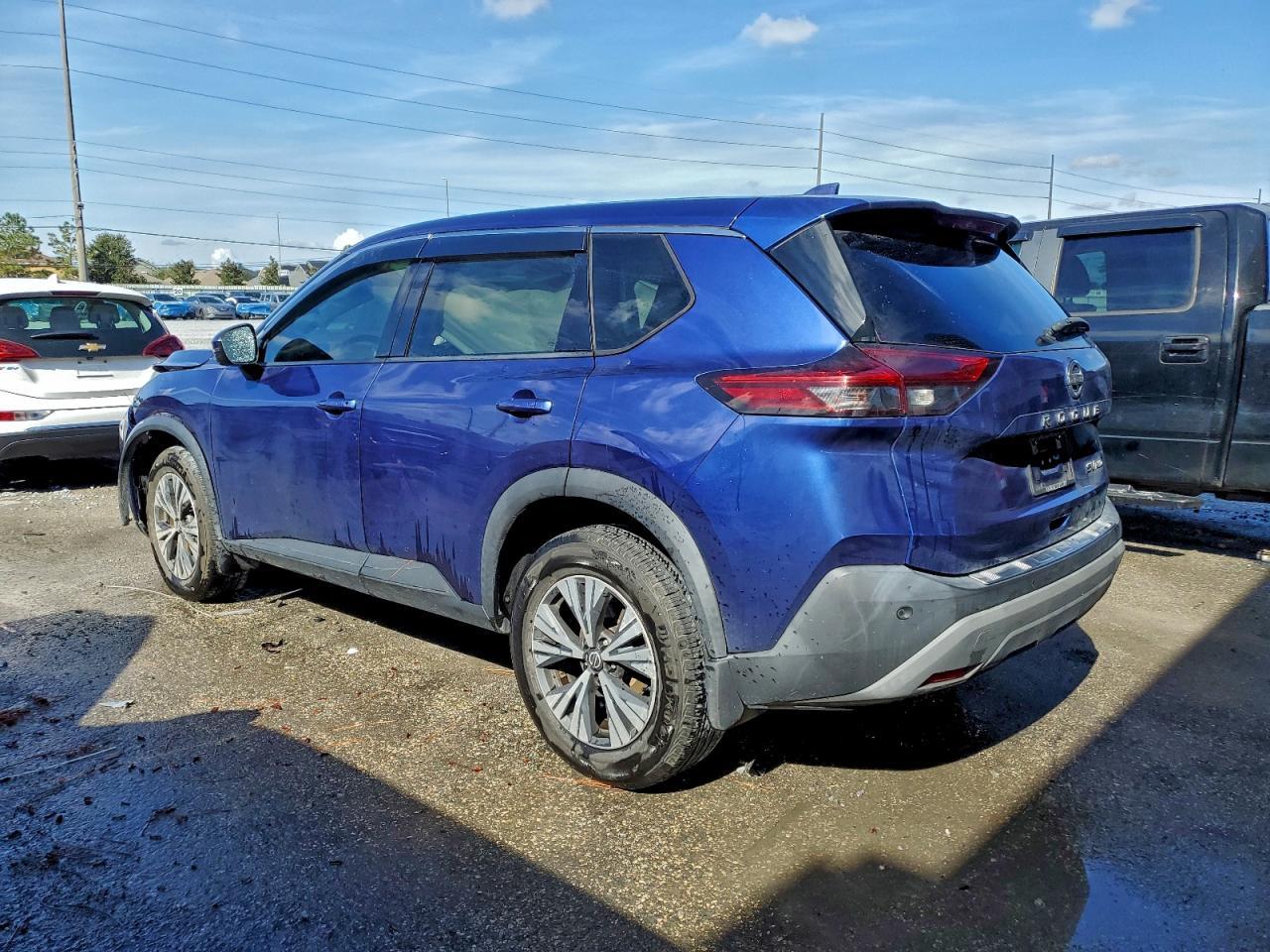 2021 Nissan Rogue Sv - Фото 2