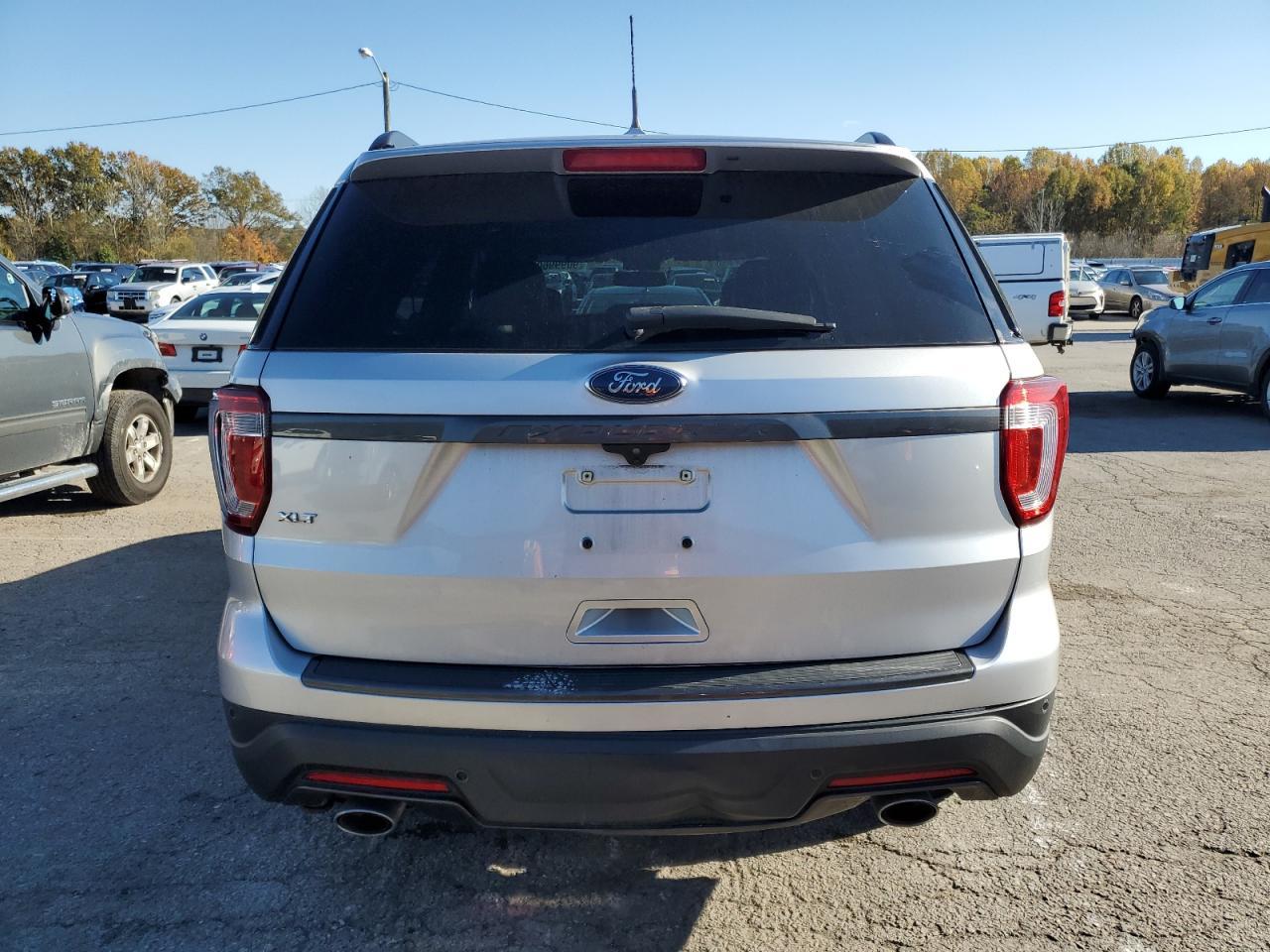 2018 Ford Explorer Xlt - Фото 6