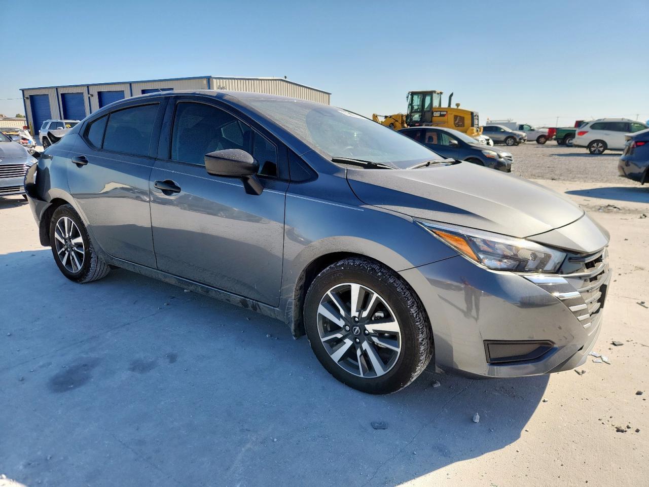 2025 Nissan Versa S - Фото 4