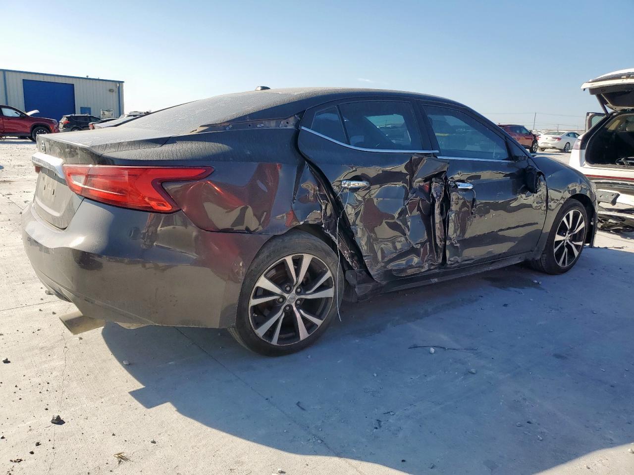 2016 Nissan Maxima 3.5S - Фото 3