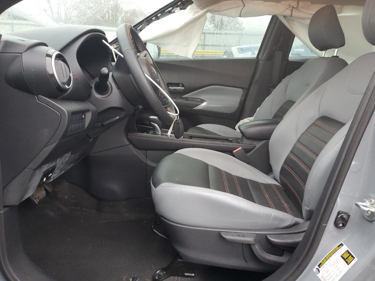 2021 Nissan Kicks Sr - Image 7
