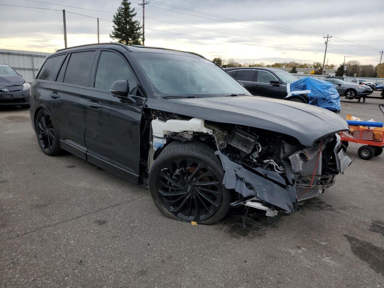 2023 Lincoln Aviator Reserve - Image 4