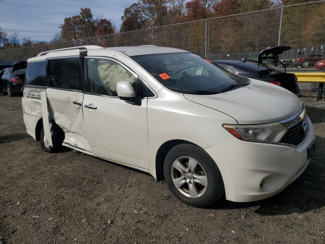 2015 Nissan Quest S - Фото 4