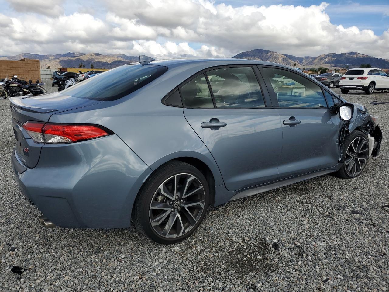 2021 Toyota Corolla Se - Image 3