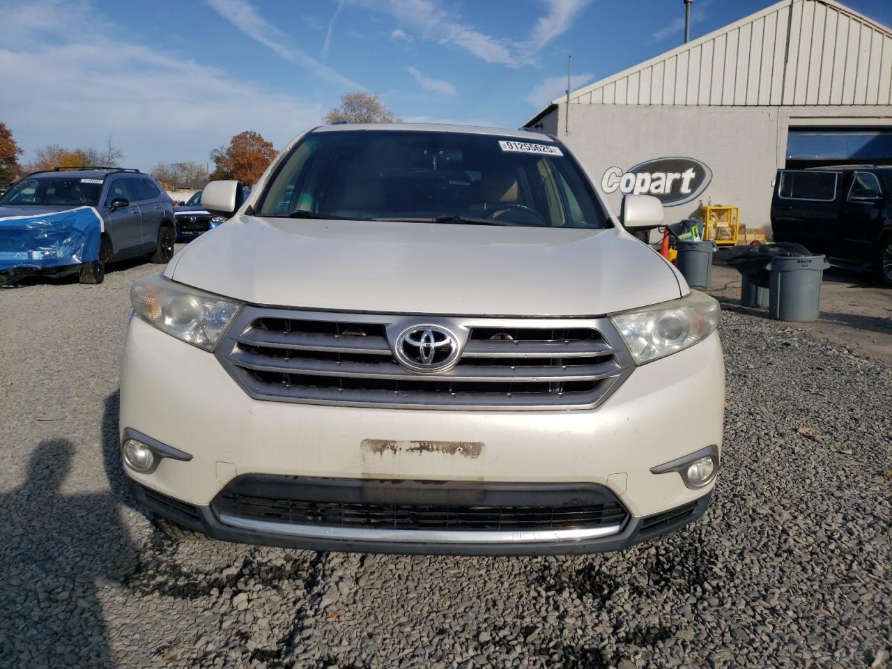 2012 Toyota Highlander Base - Фото 5