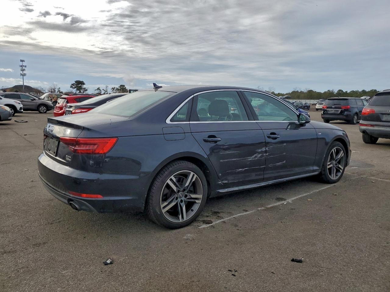 2017 Audi A4 Premium Plus - Фото 3