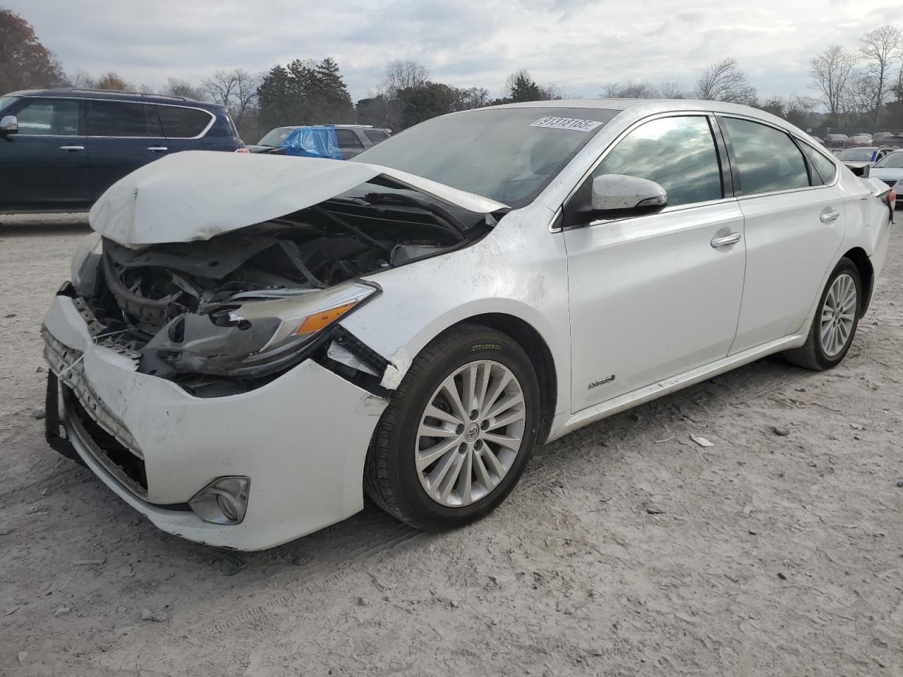 2015 Toyota Avalon Hybrid