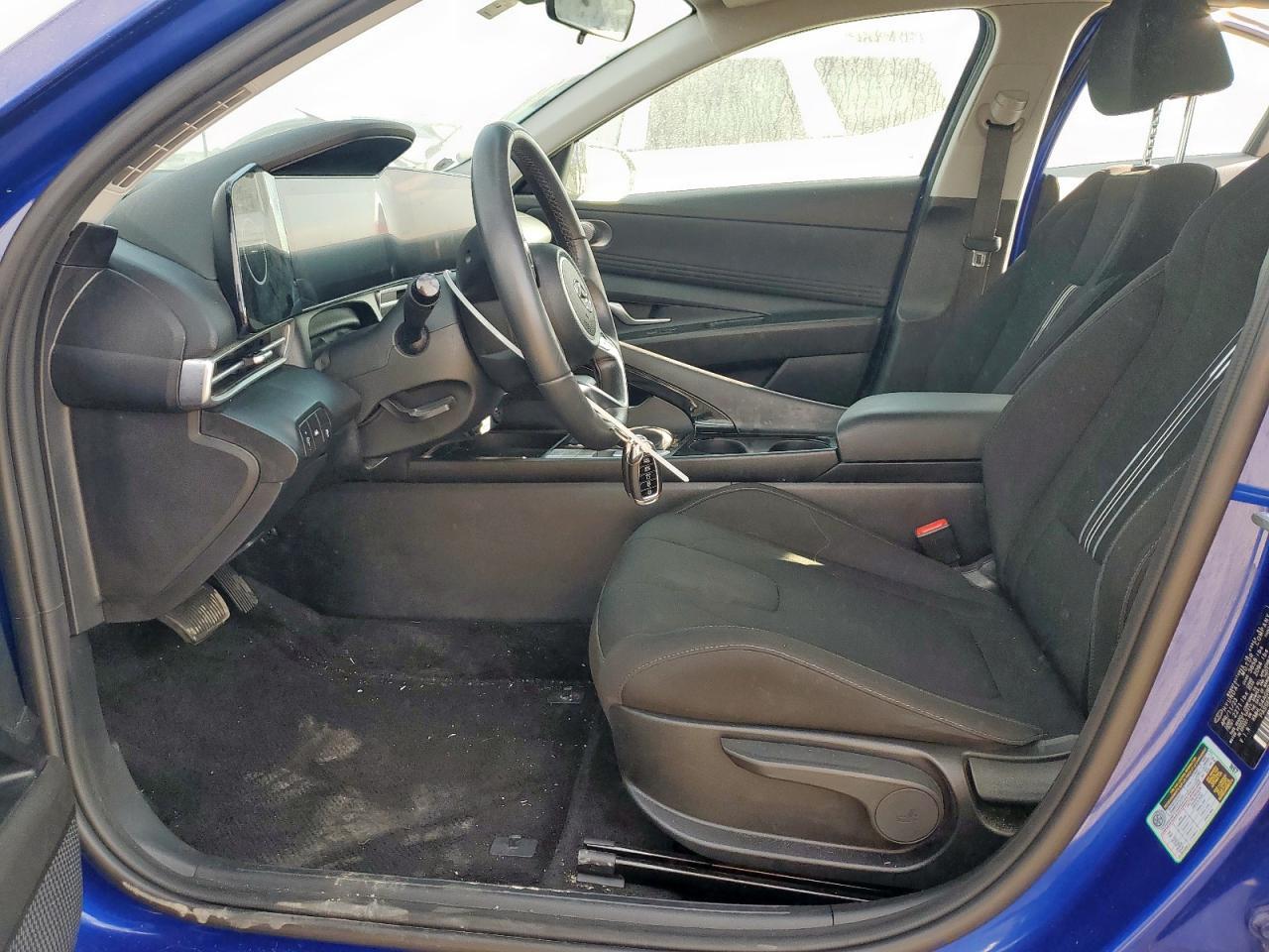 2023 Hyundai Elantra Sel - Фото 7