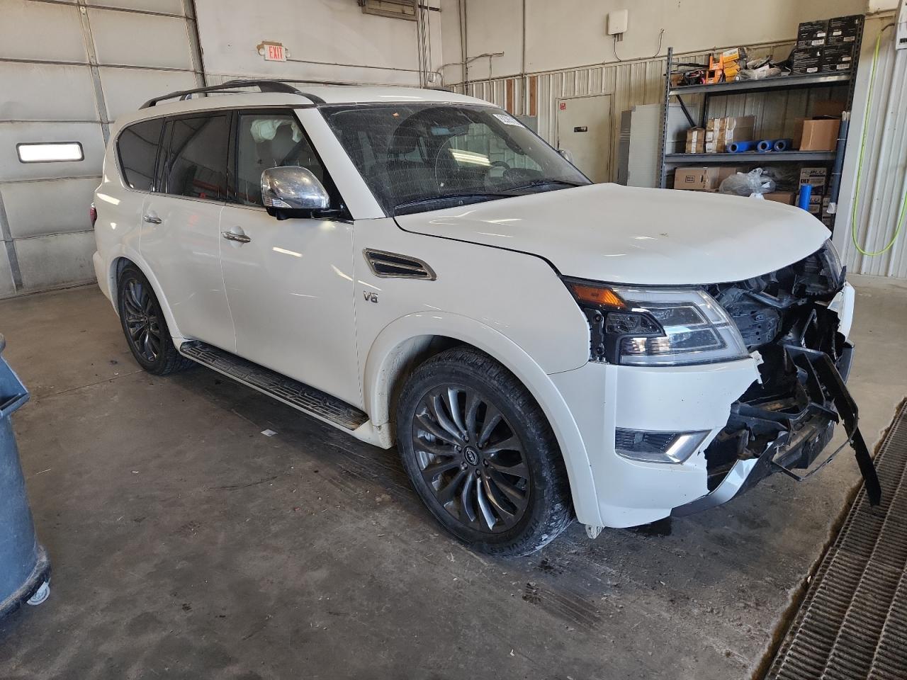 2022 Nissan Armada Platinum - Фото 4