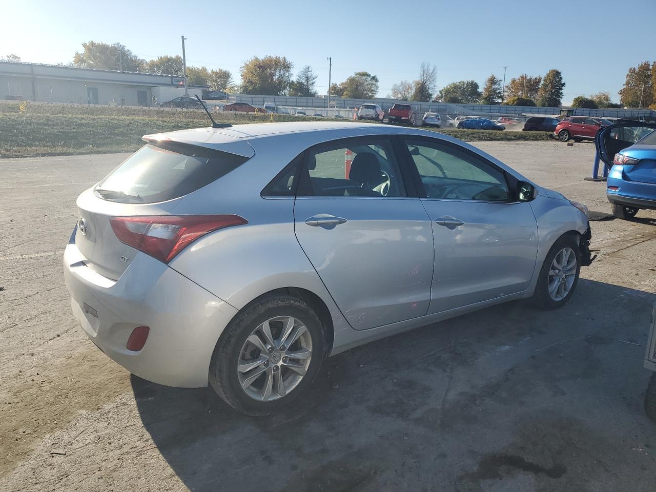 2014 Hyundai Elantra Gt - Image 3