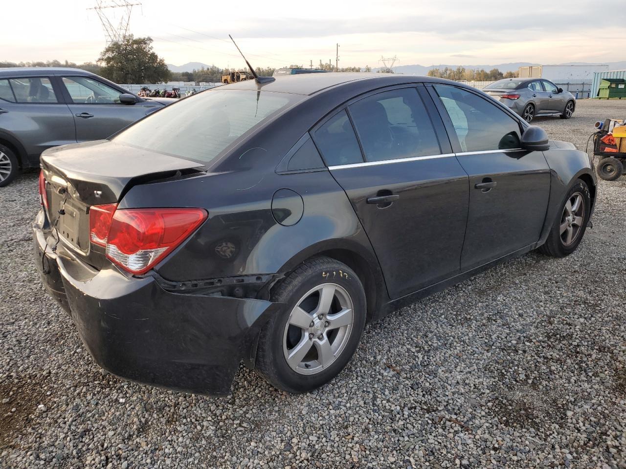 2014 Chevrolet Cruze Lt - Image 3