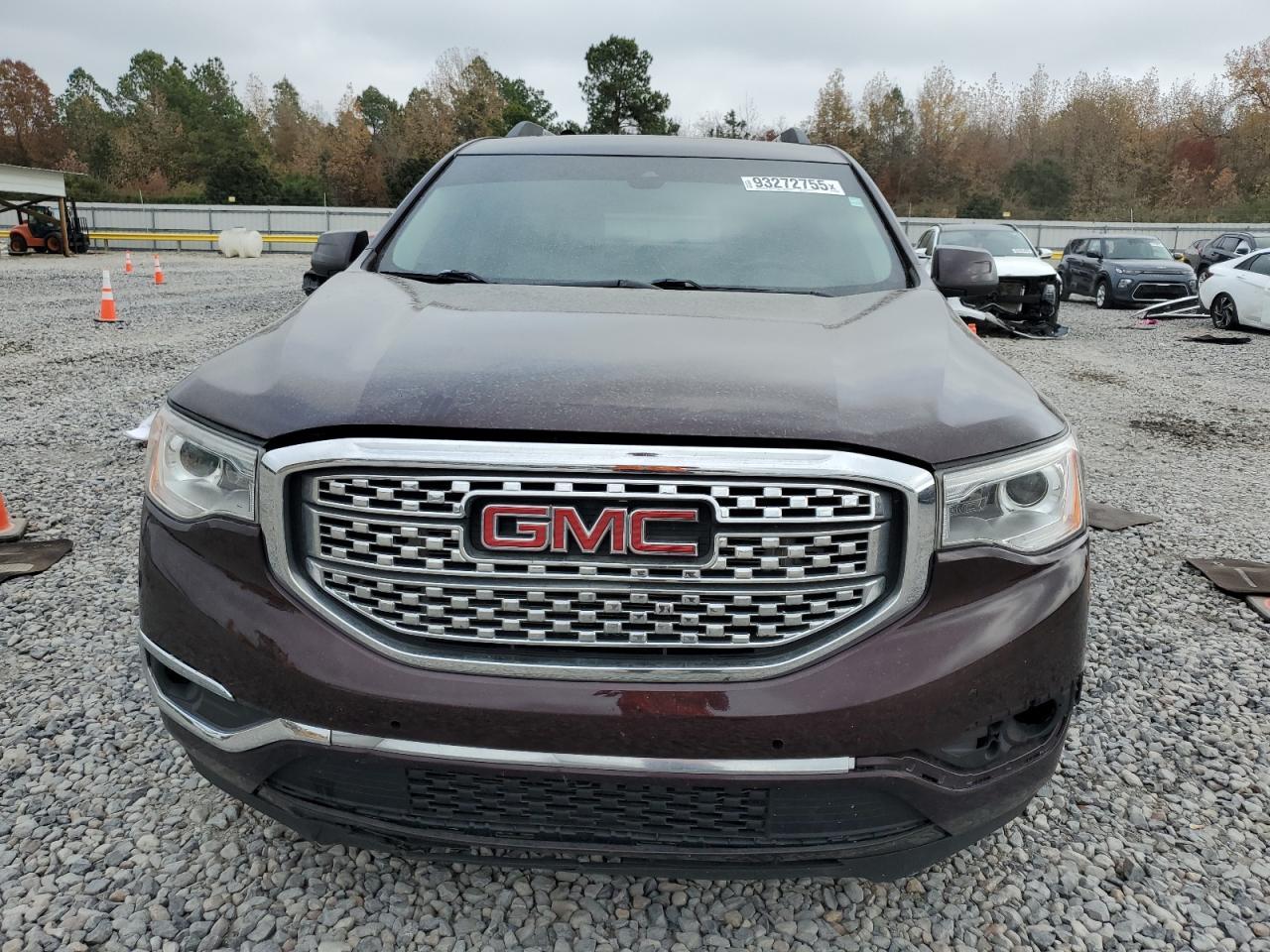 2017 GMC Acadia Denali - Фото 5