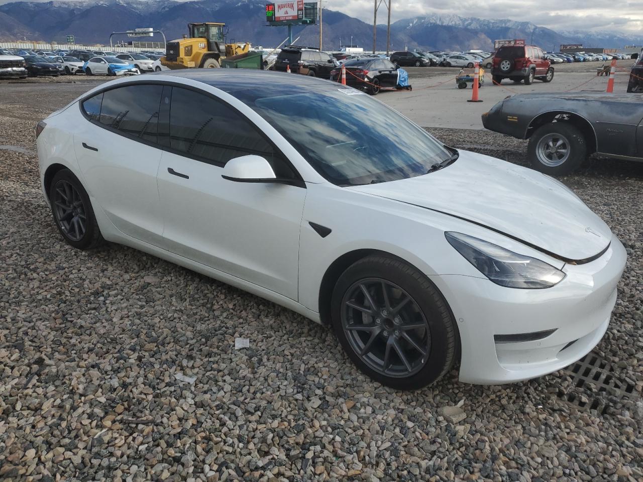 2021 Tesla Model 3 - Фото 4