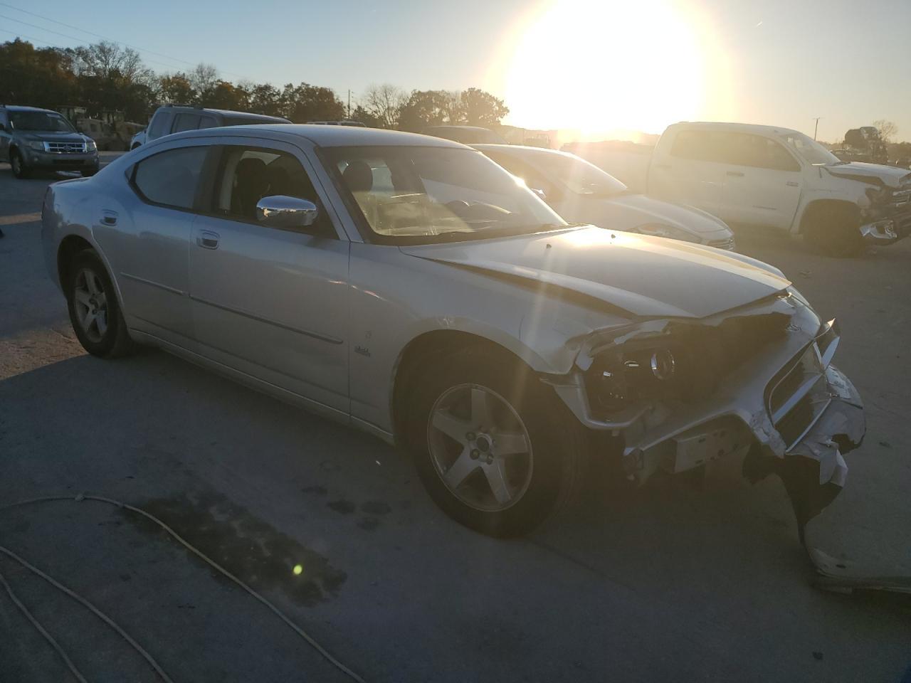 2010 Dodge Charger Sxt - Фото 4