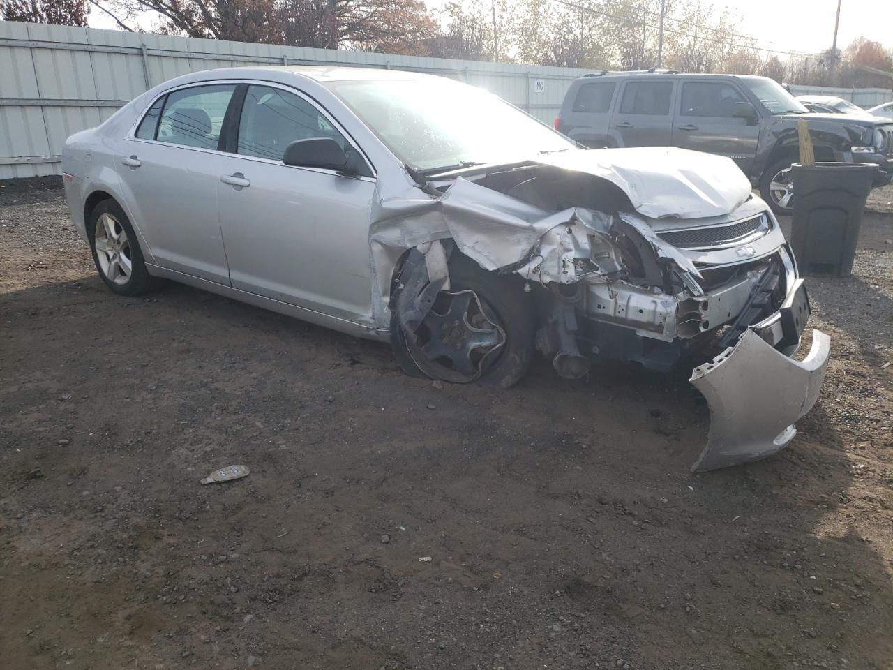 2011 Chevrolet Malibu Ls - Image 4