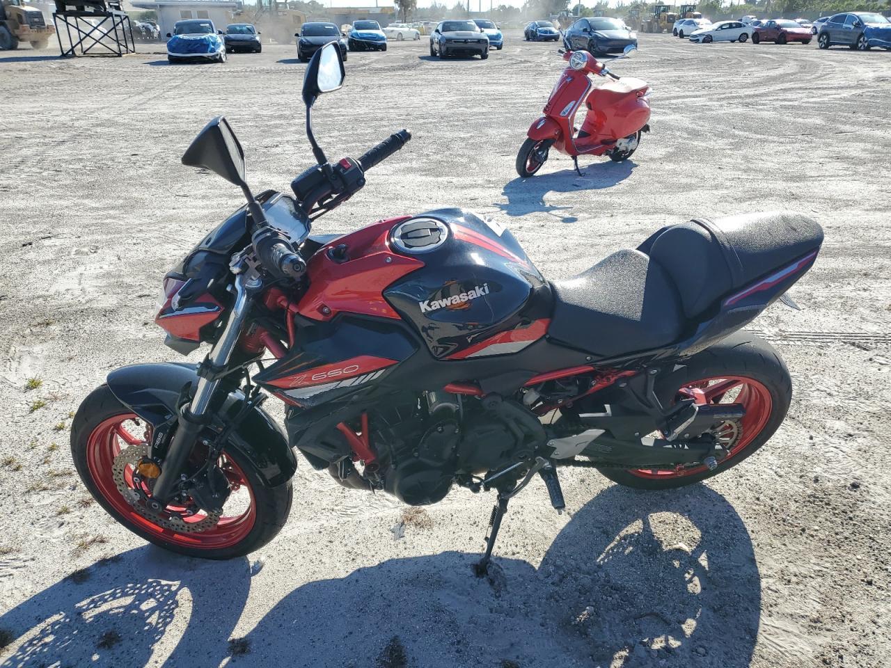 2024 Kawasaki Er650 N - Image 3