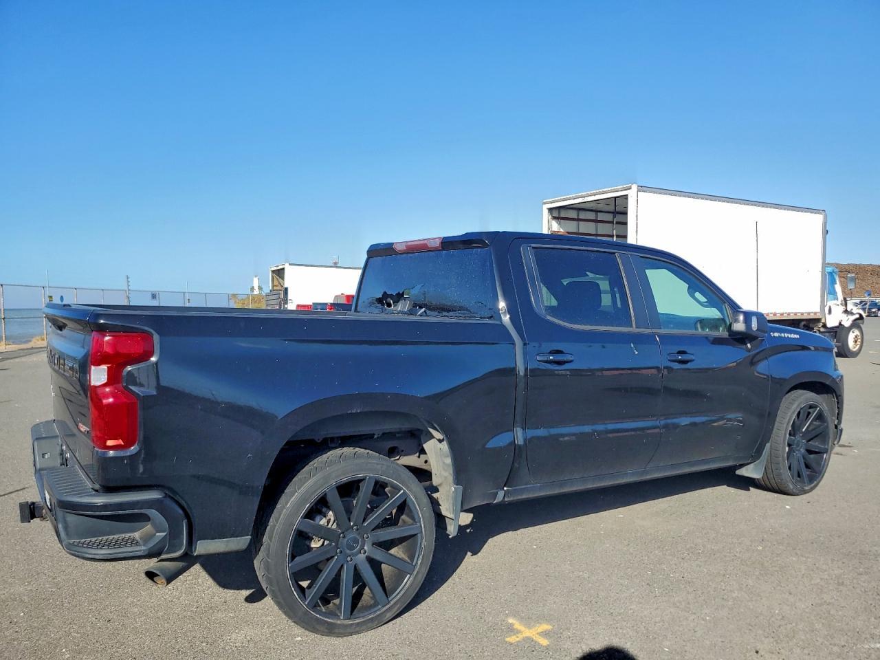 2019 Chevrolet Silverado C1500 Rst - Фото 3