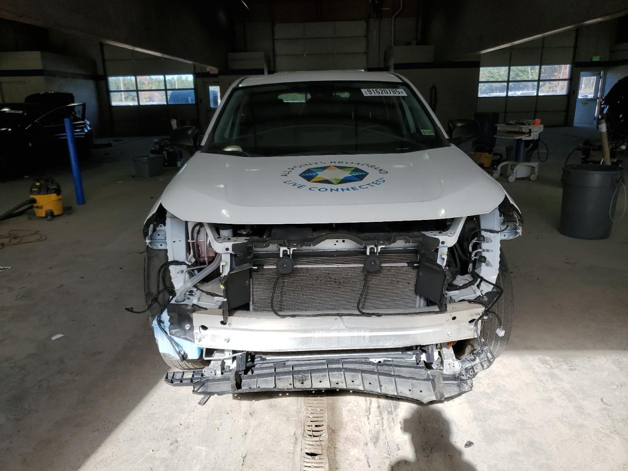 2022 Toyota Rav4 Le - Image 5