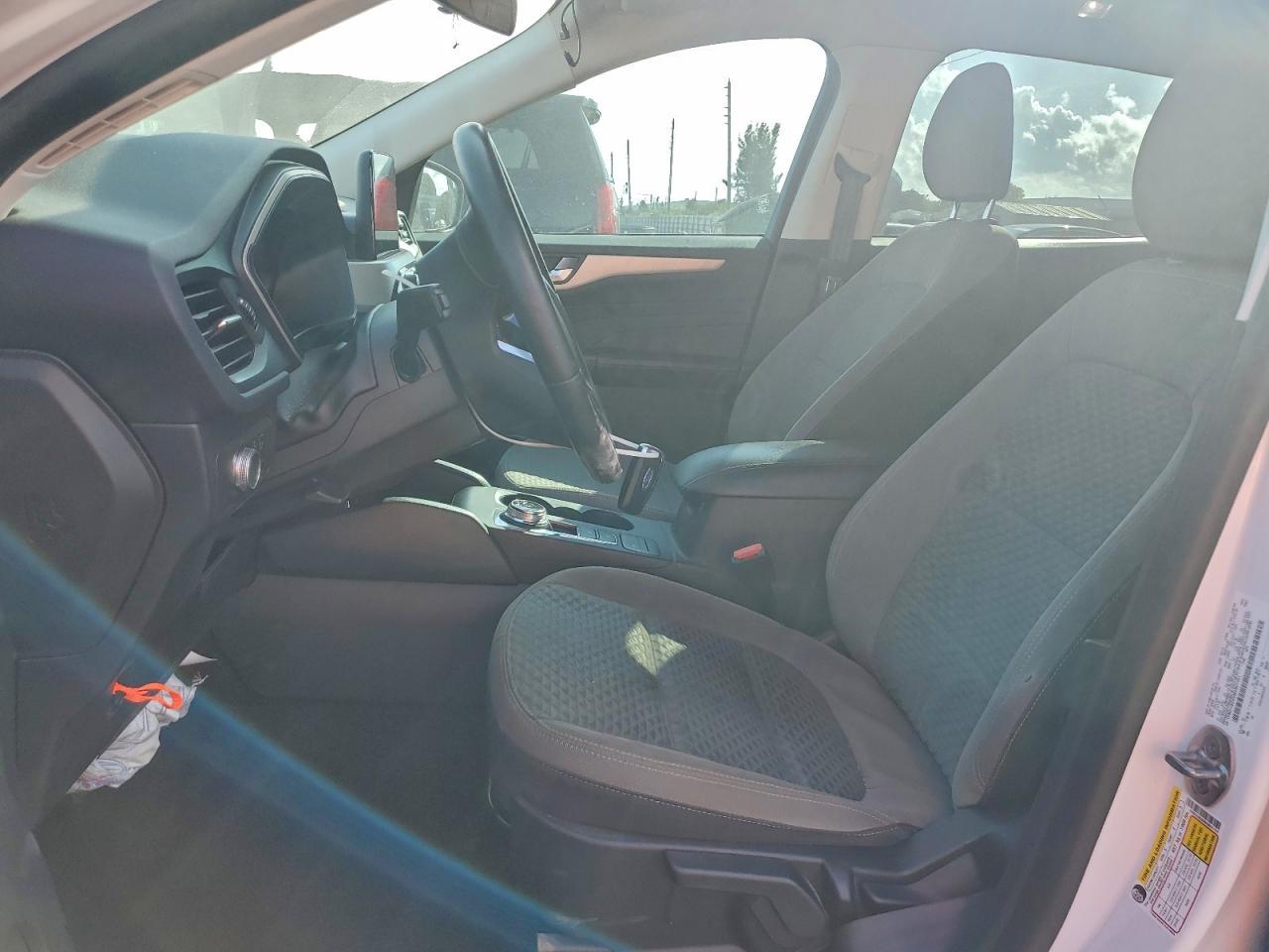 2021 Ford Escape Se - Фото 7