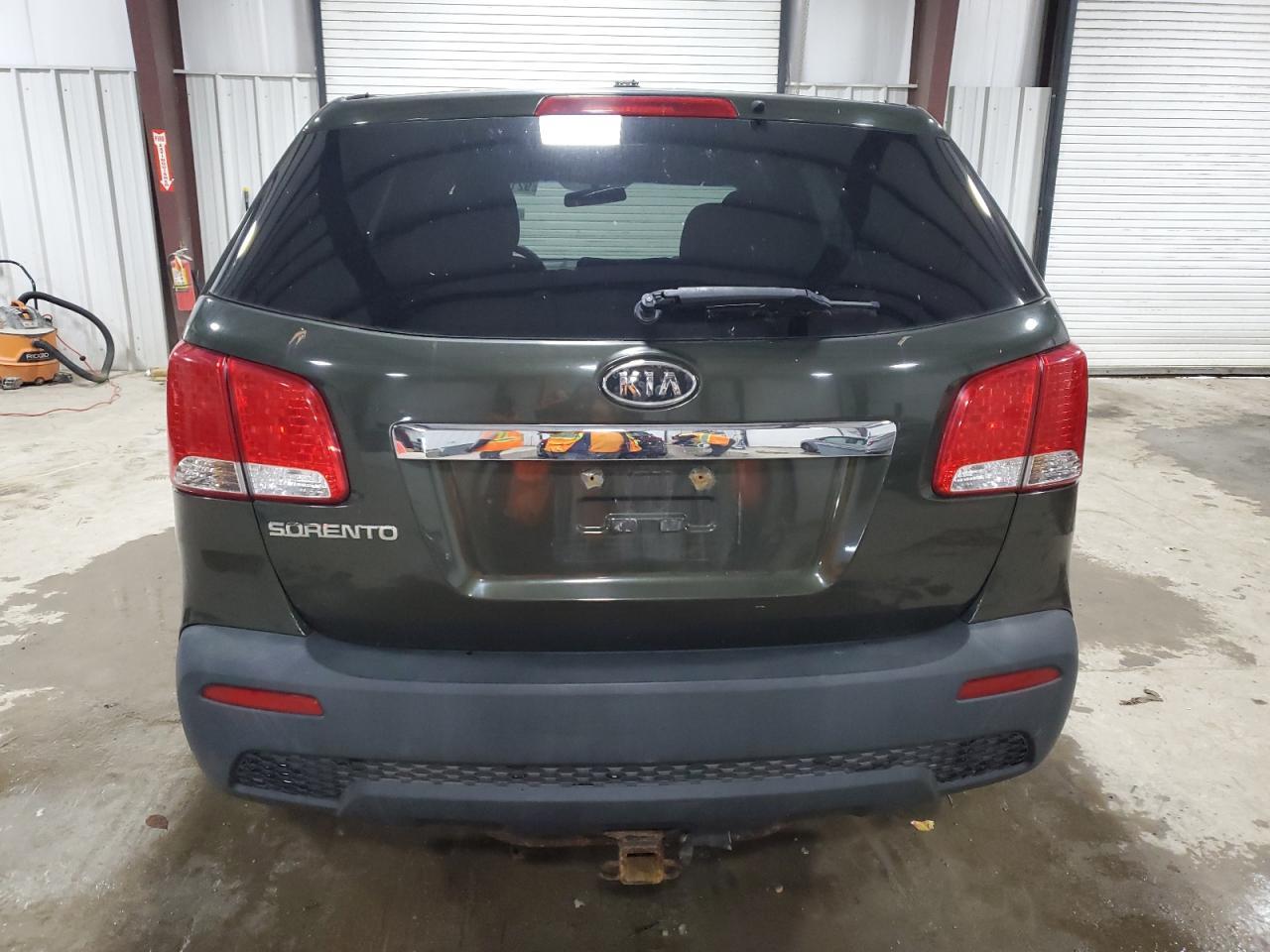 2011 Kia Sorento Base - Фото 6
