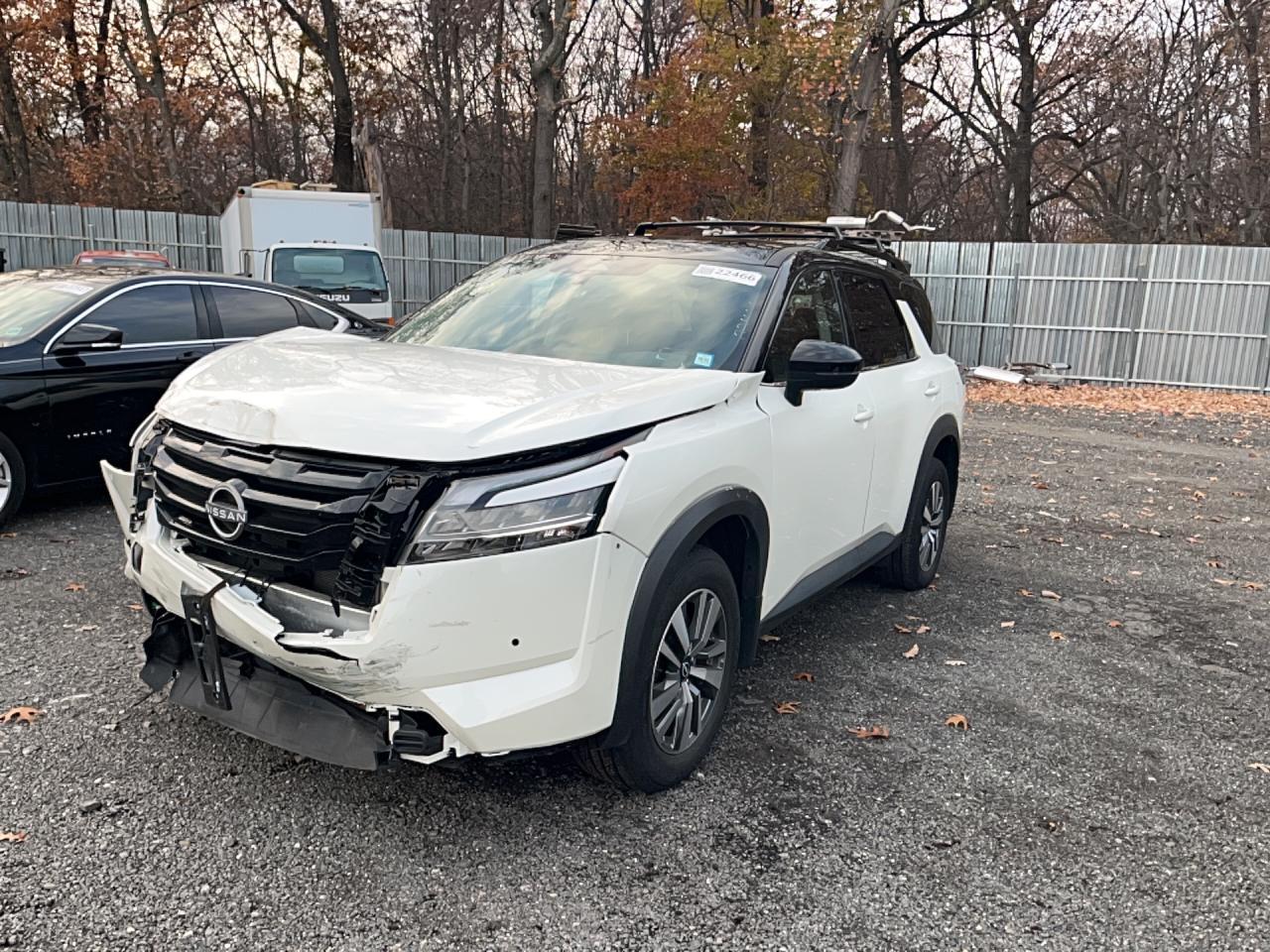 2024 Nissan Pathfinder Sl - Фото 2