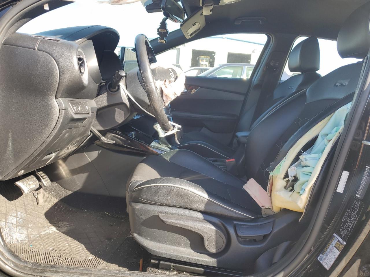 2024 Kia Forte Gt Line - Фото 7