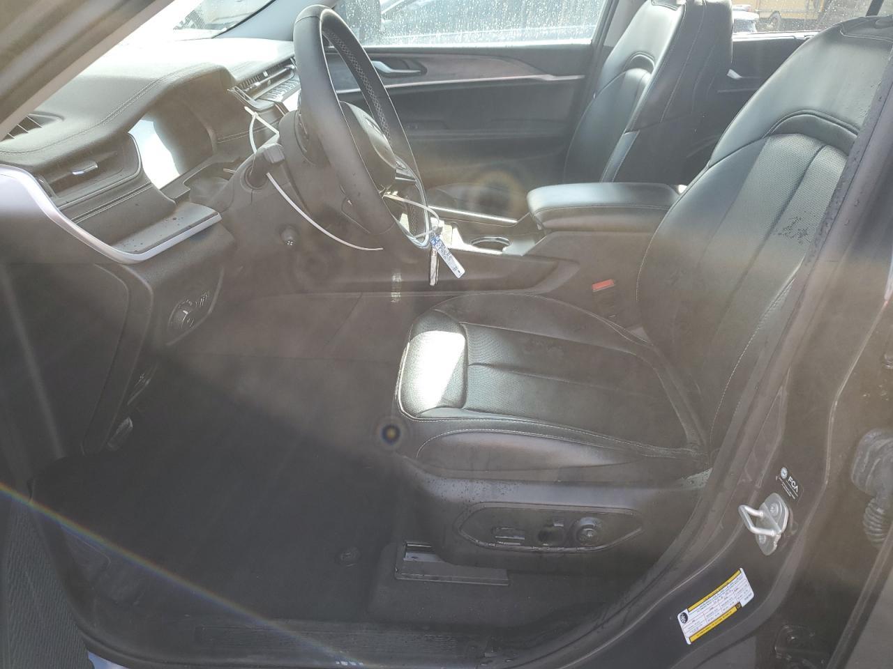 2023 Jeep Grand Cherokee Limited - Image 7