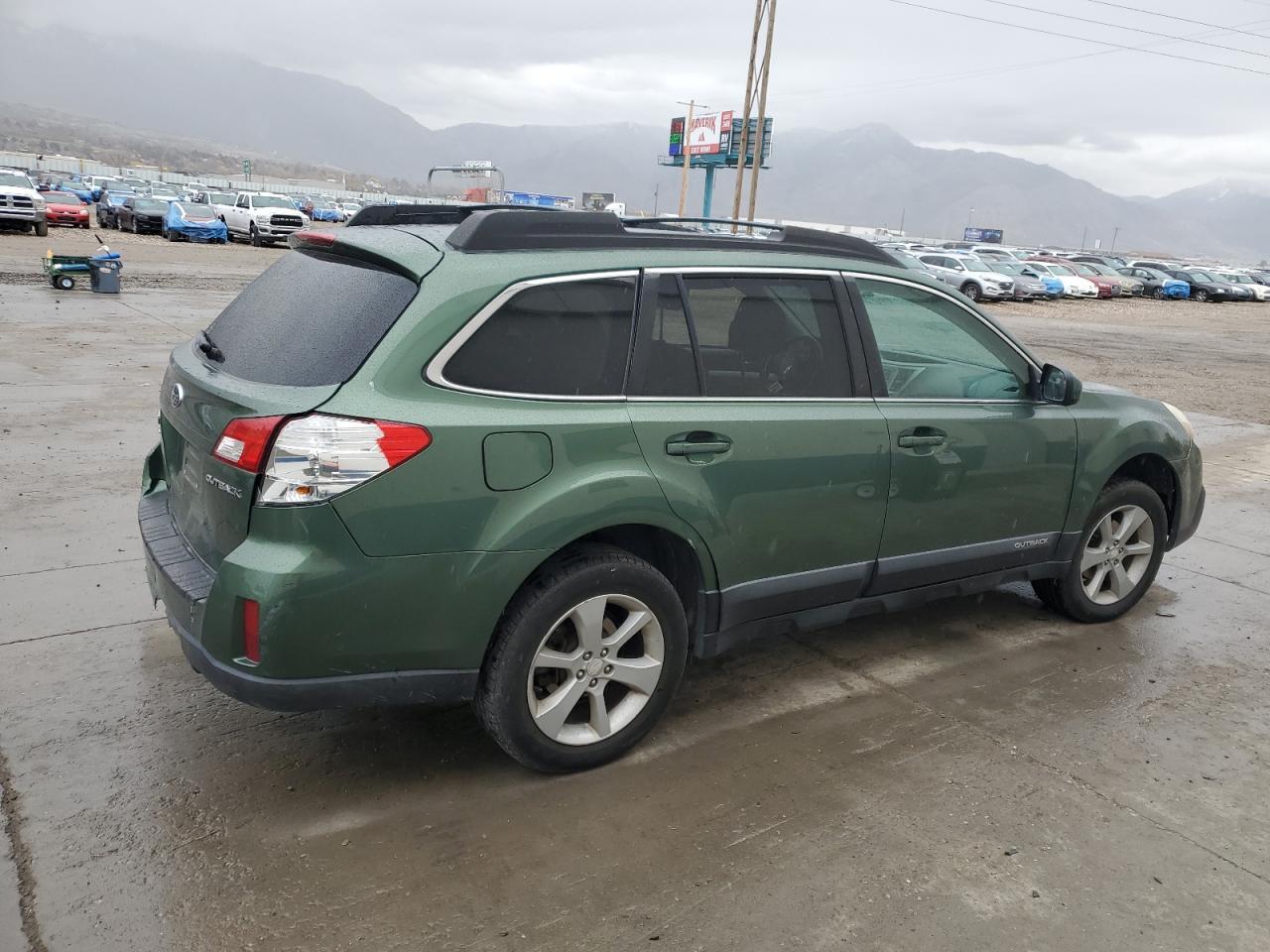 2013 Subaru Outback 2.5I Premium - Фото 3