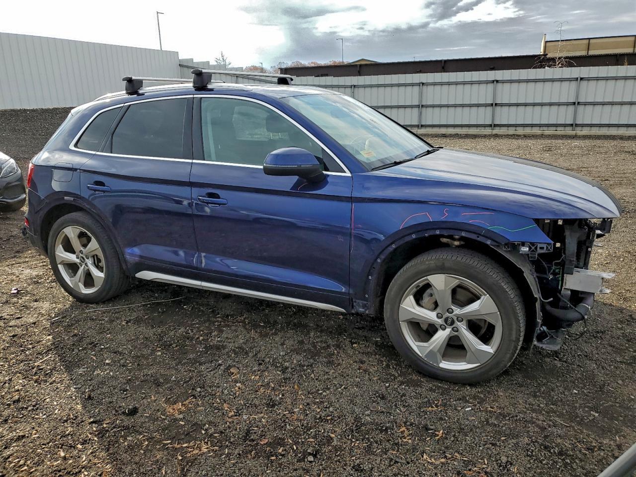2021 Audi Q5 Premium Plus - Image 4
