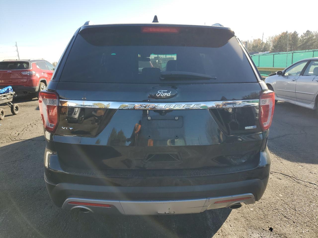 2016 Ford Explorer Xlt - Фото 6