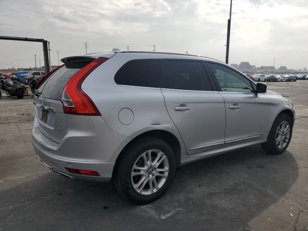 2015 Volvo Xc60 T5 Premier - Image 3