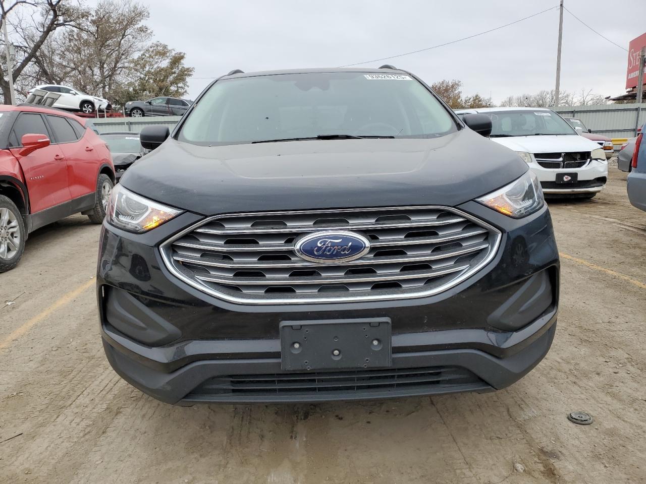 2021 Ford Edge Se - Фото 5