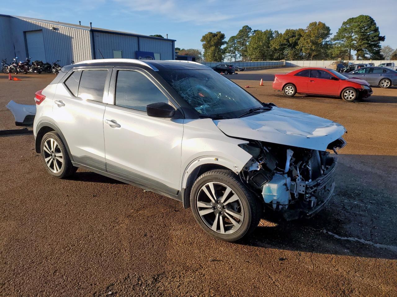 2018 Nissan Kicks S - Image 4