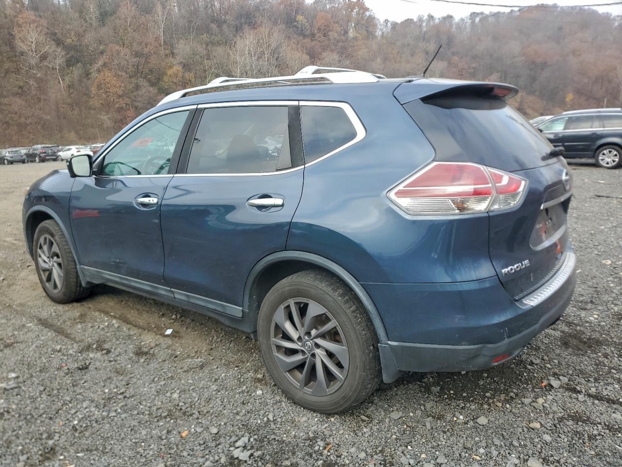 2016 Nissan Rogue S - Фото 2